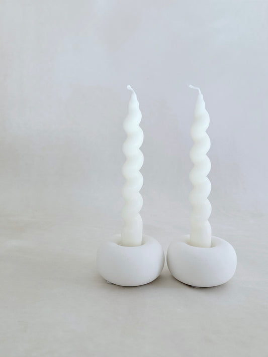 Spiral Taper Candles . Set of 2 . Blanco