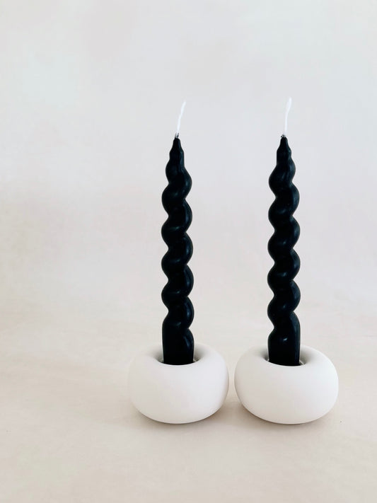 Spiral Taper Candles . Set of 2 . Negro